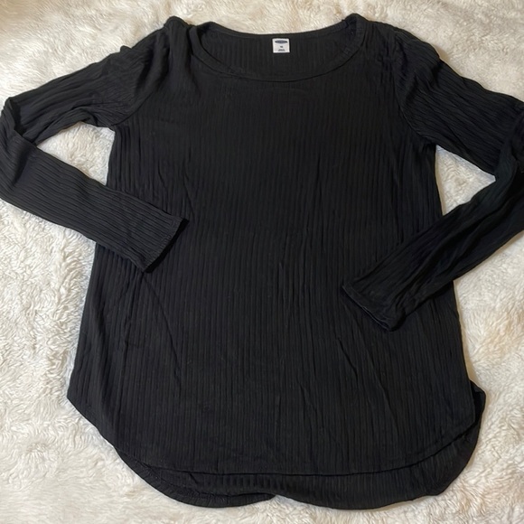 Old Navy Black Long Sleeve - Picture 5 of 5